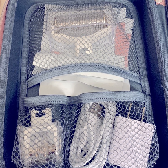 BeautyBio GlowPro Set - Picture 6 of 8